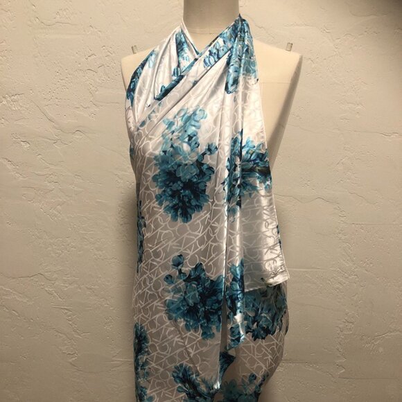 NEW Cavin Klien scarf or cover up /wrap - Picture 1 of 7